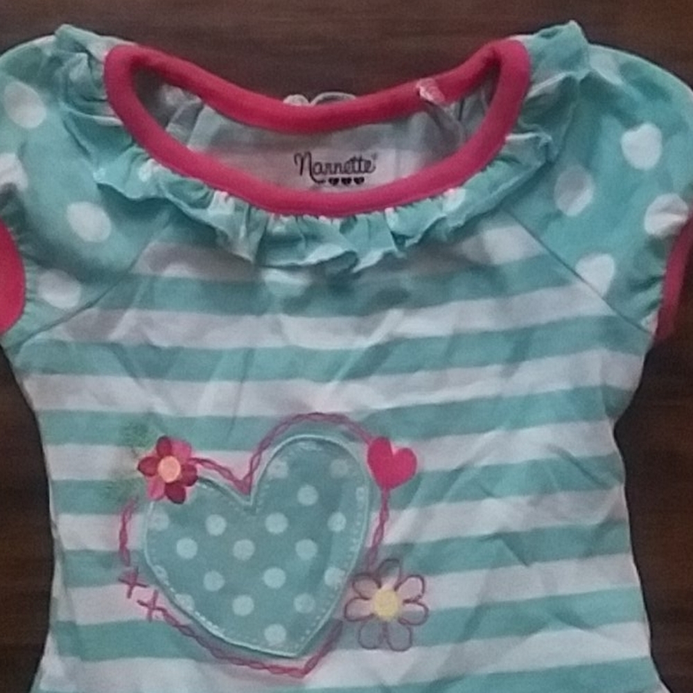 Girl's top - Picture 2 of 2